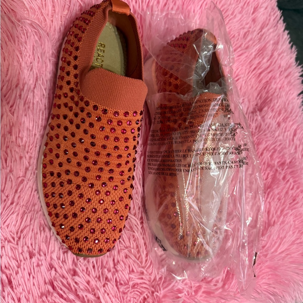 Kenneth Cole Reaction Orange Beaded Kids Sneakers